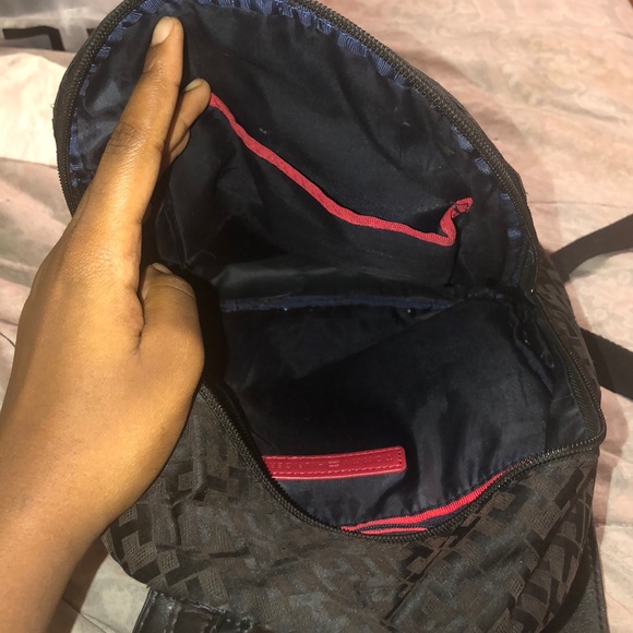 Tommy Hilfiger mini backpack - Picture 9 of 13